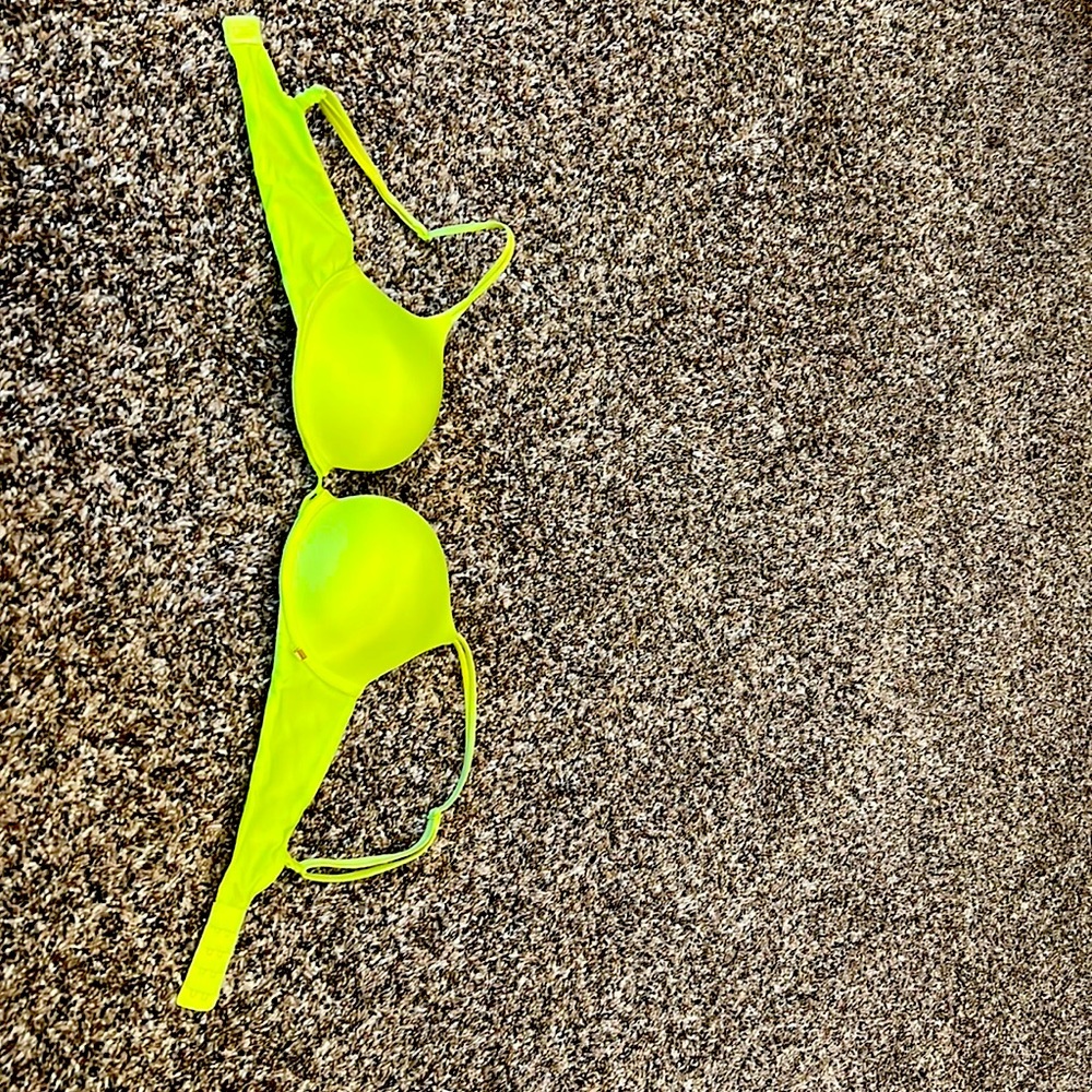Bright Yellow/green Victorias Secret Very Sexy Bra 32C